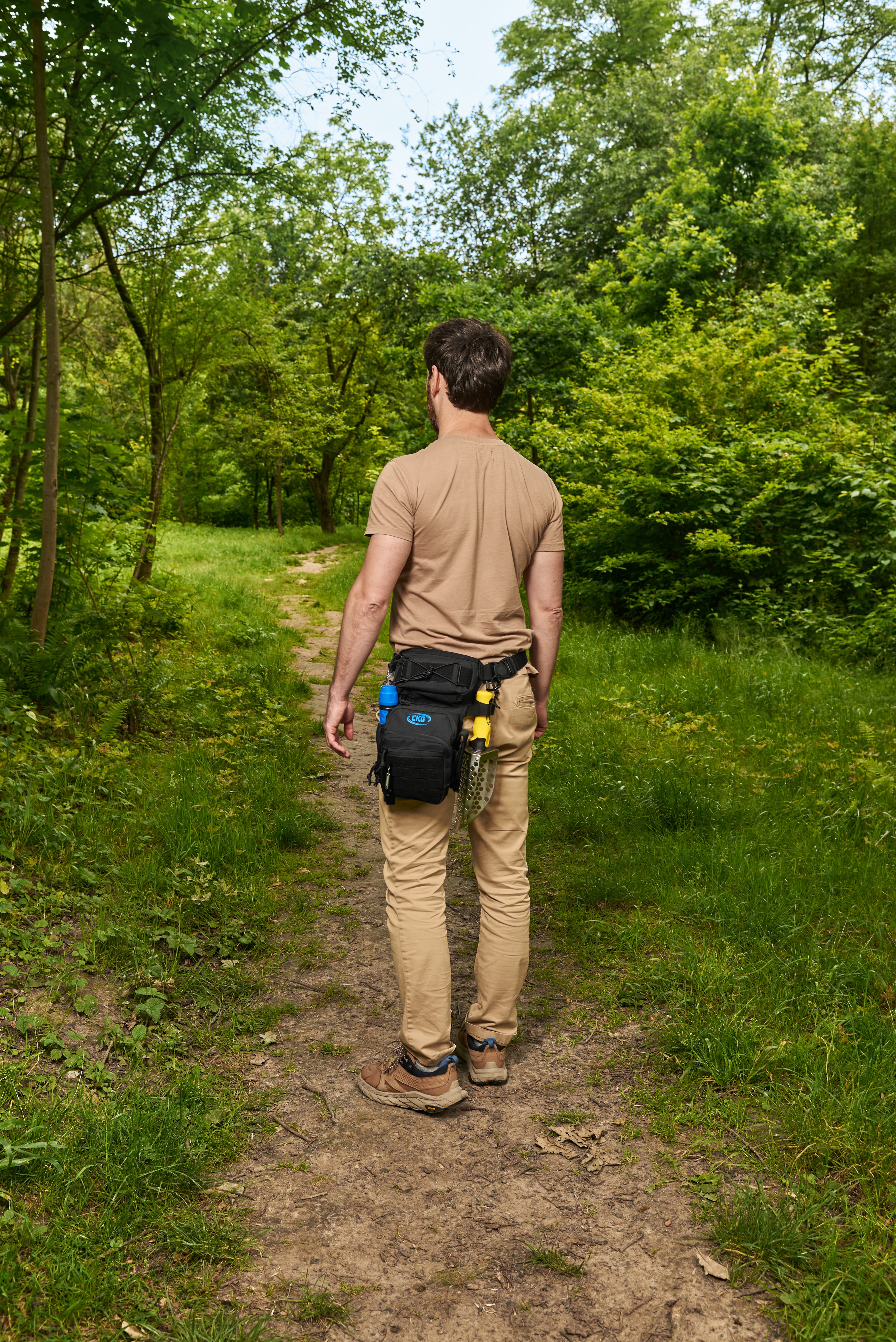 Tactical Waist Pouch for Metal Detecting